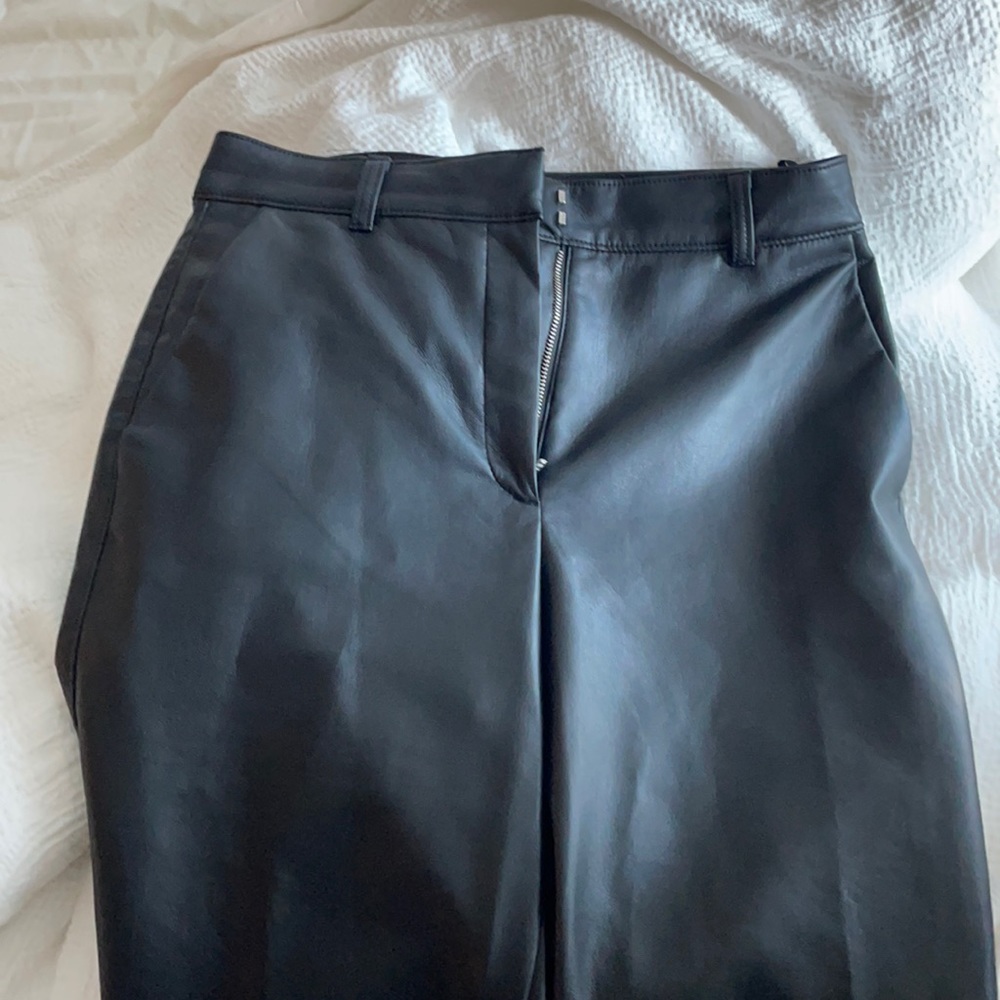 Babaton size 8 pants